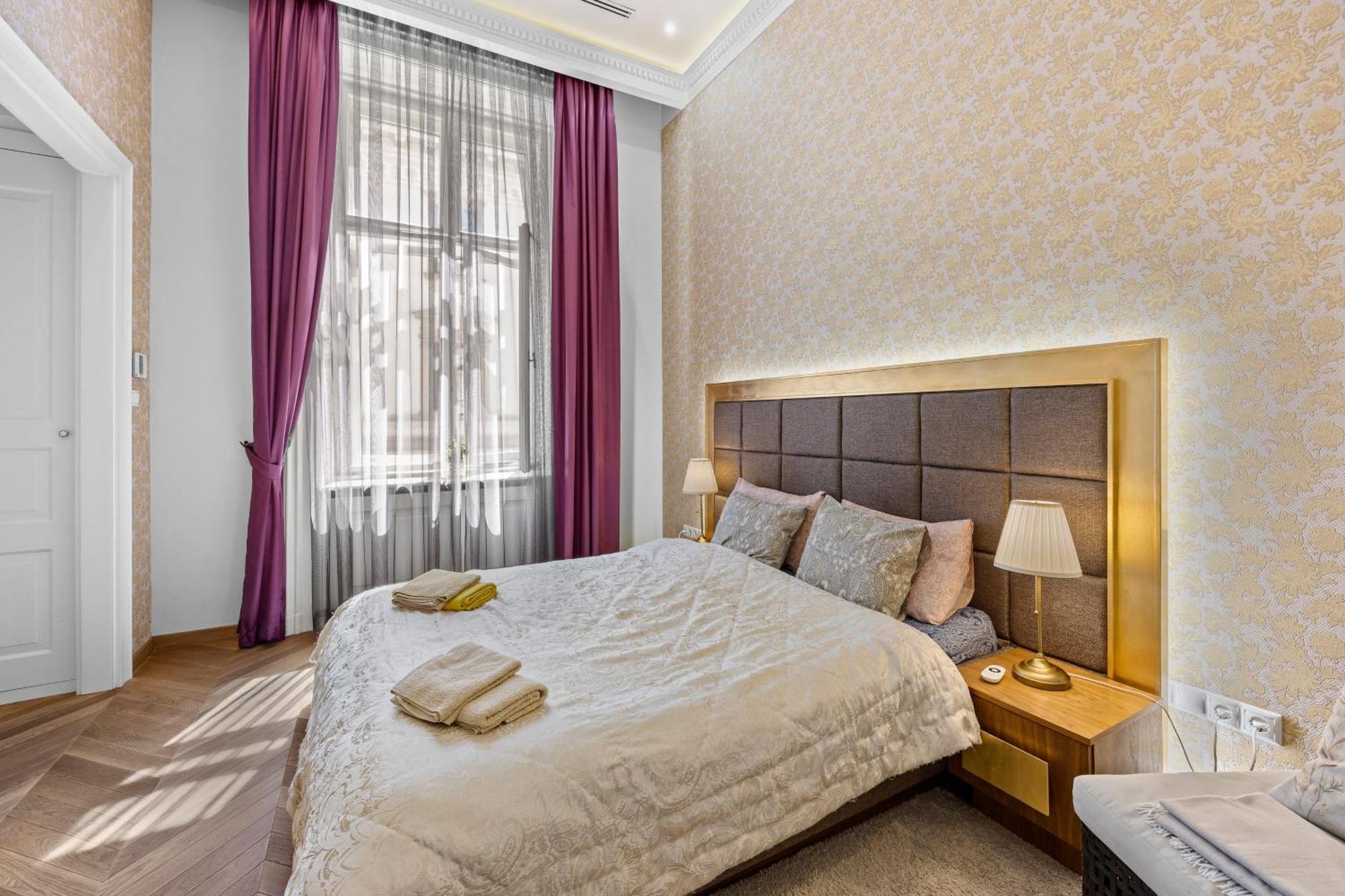 בודפשט Count Zrinyi Basilica Luxurious Residence מראה חיצוני תמונה
