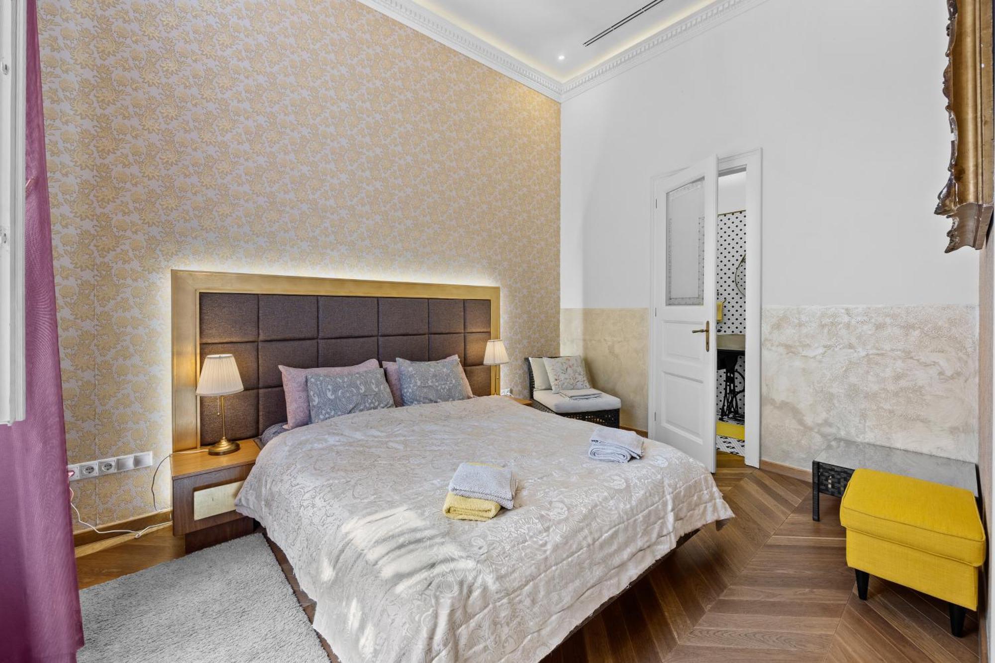 בודפשט Count Zrinyi Basilica Luxurious Residence מראה חיצוני תמונה