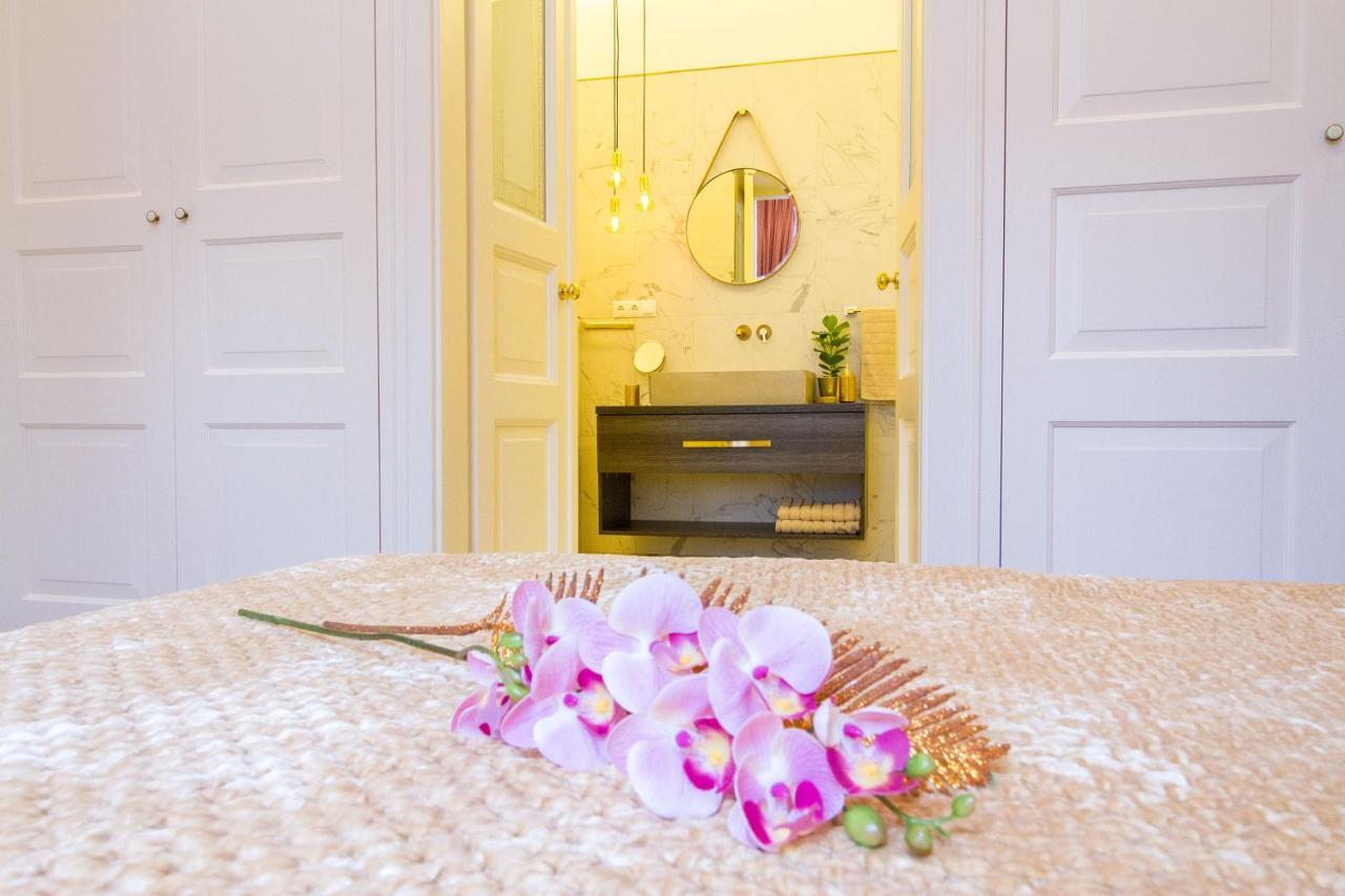 בודפשט Count Zrinyi Basilica Luxurious Residence מראה חיצוני תמונה